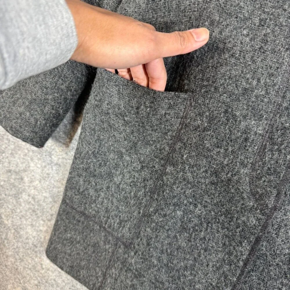Vintage Braemar Grey Wool Blend Blazer Jacket Size 6P Minimalist Classic Luxury